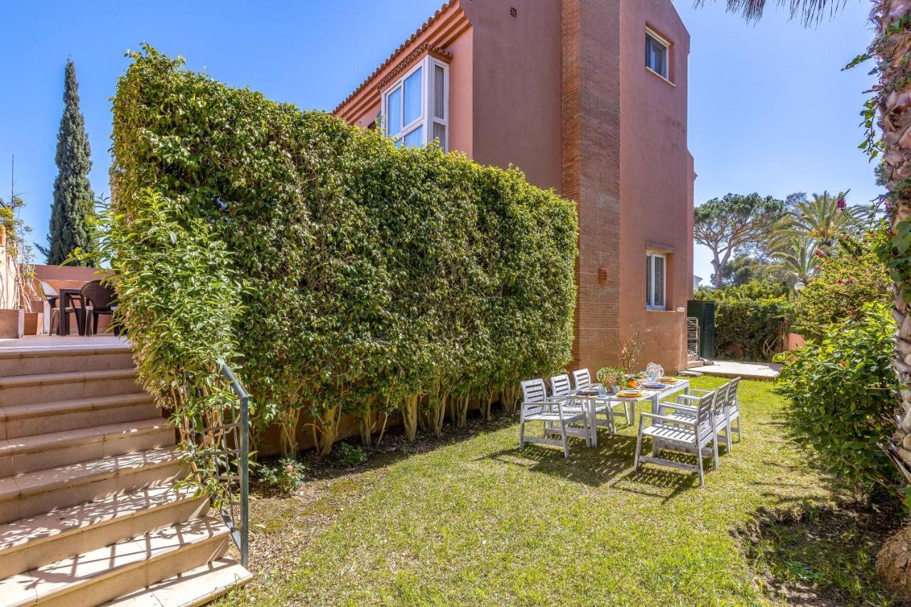 Oleholidays Adosado Mediterraneo Los Monteros 100 M Playa Marbella Luaran gambar